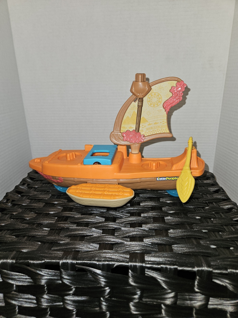 Little People Orange Sailing Moana Playboat Toy with Yellow Paddle